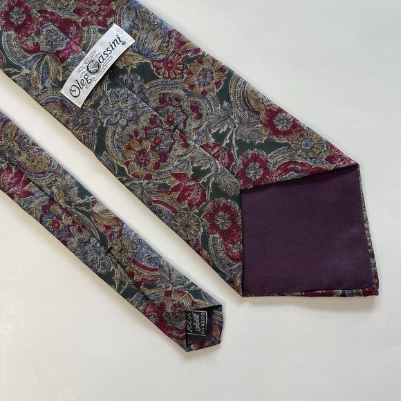 Vintage Oleg Cassini Tie Green Floral 100% Silk Tie - Picture 2 of 7